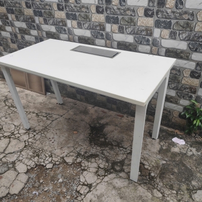 BÀN LÀM VIỆC 1M2 PA400