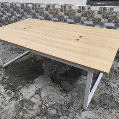 BÀN CỤM LÀM VIỆC NHÓM 2M2 