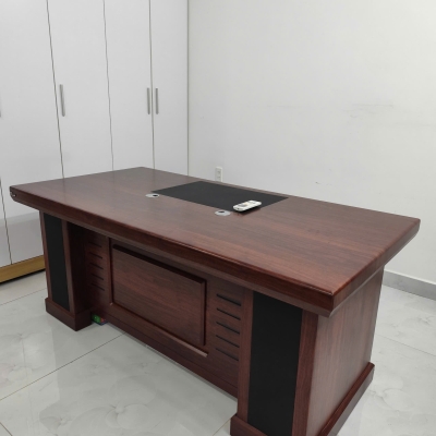 Bàn Giám Đốc PY2500