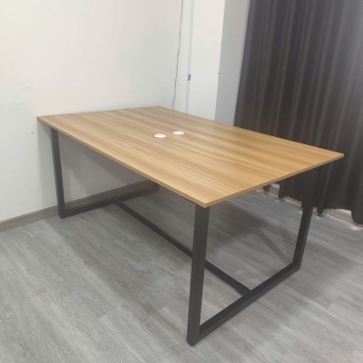 BÀN CỤM LÀM VIỆC NHÓM 1M6